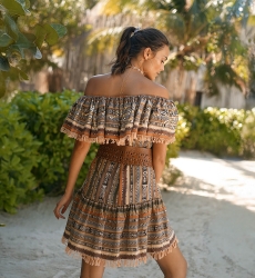 Robe courte Shiloh - couleur marron - sequins brodés - Miss June Paris - 3