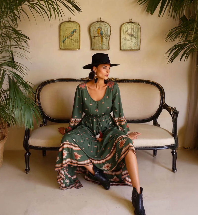 Miss June Paris — Lange Anatolia Kleid