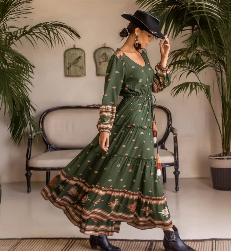 Miss June Paris — Lange Anatolia Kleid