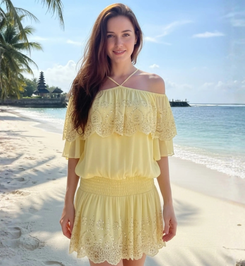 Miss June Paris — Kurzes Uferkleid