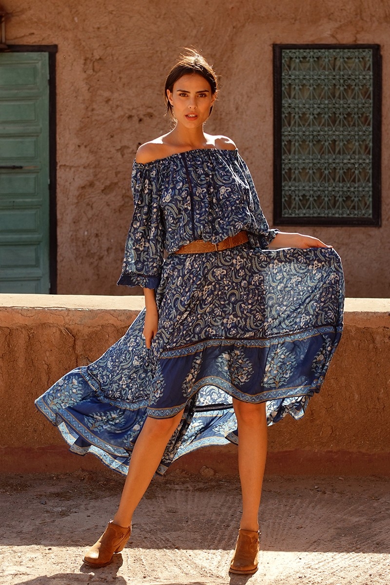 Falda Larga Sky – Azul marino – Estampado floral – Asimétrica – Estilo boho – Miss June Paris – 1